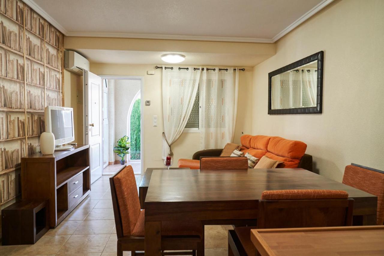 Apartment Altos De La Bahia X 托雷维耶哈 外观 照片