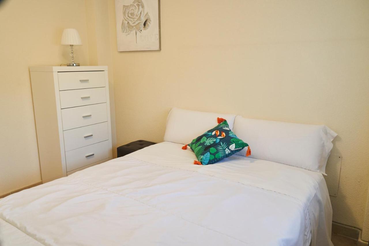 Apartment Altos De La Bahia X 托雷维耶哈 外观 照片