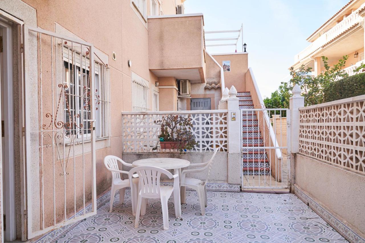 Apartment Altos De La Bahia X 托雷维耶哈 外观 照片