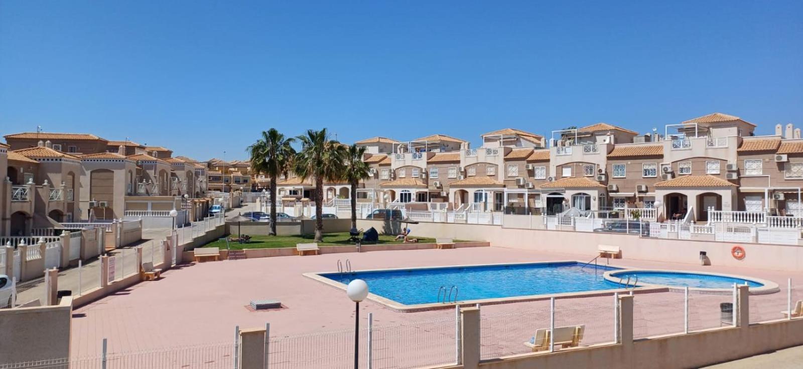 Apartment Altos De La Bahia X 托雷维耶哈 外观 照片