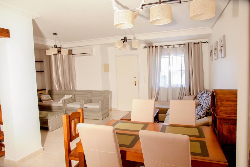Apartment Altos De La Bahia X 托雷维耶哈 客房 照片