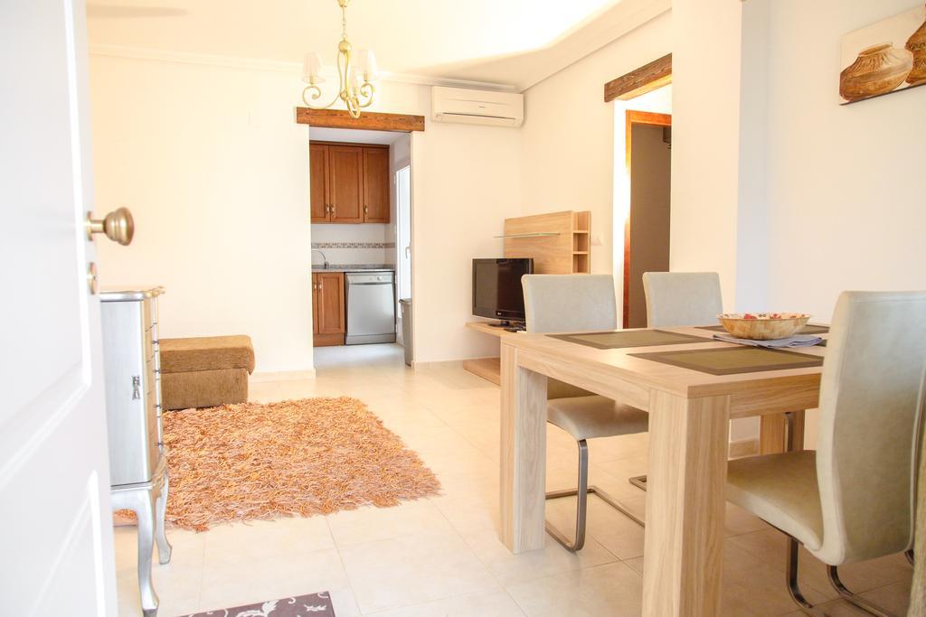 Apartment Altos De La Bahia X 托雷维耶哈 客房 照片