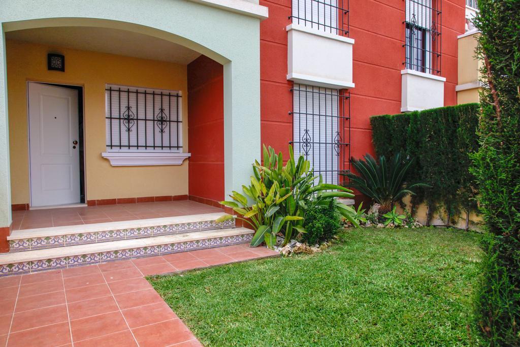 Apartment Altos De La Bahia X 托雷维耶哈 客房 照片